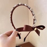 Women's Sweet Simple Style Bow Knot Imitation Pearl Inlay Artificial Pearls Rhinestones Hair Band sku image 2
