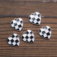 10 Pieces Simple Style Heart Shape Checkered Alloy Enamel Pendant Jewelry Accessories main image 5