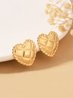 1 Pair Retro Simple Style Heart Shape Plating 304 Stainless Steel 14K Gold Plated Ear Studs main image 1