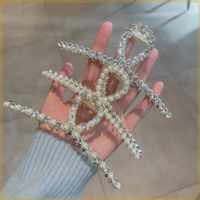 Women's Simple Style Solid Color Metal Plating Inlay Rhinestones Pearl Hair Claws main image 1