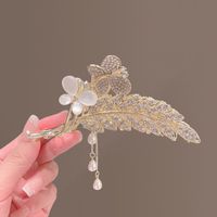 Women's IG Style Sweet Butterfly Grain Alloy Plating Inlay Rhinestones Pearl Hair Claws main image 5