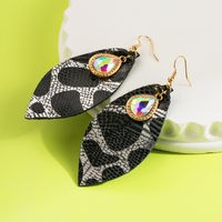 1 Pair Elegant Vintage Style Water Droplets Plating Inlay Pu Leather Alloy Glass Drop Earrings main image 3