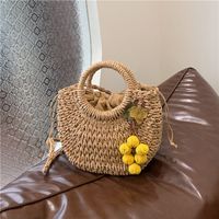 Women's Medium Straw Color Block Vintage Style Classic Style Oval String Straw Bag main image 4