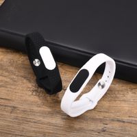 Simple Style Commute Oval Alloy Silica Gel Couple Wristband main image 2