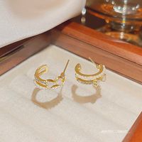 1 Paar Romantisch Süss Einfacher Stil Bogenknoten Inlay Legierung Künstliche Perlen Ohrstecker main image 5