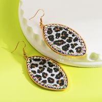 1 Pair Vintage Style Classic Style Leopard Plating Inlay Alloy Artificial Leather Rhinestones Drop Earrings main image 5