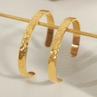 Casual Simple Style Solid Color Titanium Steel Indentation Plating 18k Gold Plated Bangle main image 4