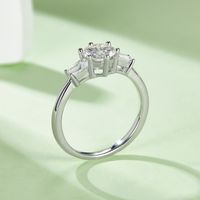 Elegant Round Sterling Silver Gra Plating Inlay Moissanite Rhodium Plated Silver Plated Rings main image 4