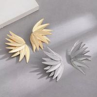 1 Pair Exaggerated Sweet Leaf Iron Ear Studs main image 1
