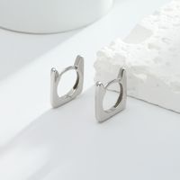 1 Pair Simple Style Solid Color Sterling Silver Earrings main image 3