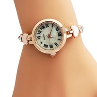Simple Style Classic Style Heart Shape Jewelry Buckle Quartz Women's Watches sku image 1
