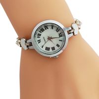 Simple Style Classic Style Heart Shape Jewelry Buckle Quartz Women's Watches sku image 3