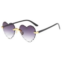 Casual Formal Heart Shape Pc Special-shaped Mirror Frameless Women's Sunglasses main image 3