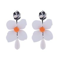1 Pair Elegant Sweet Water Droplets Flower Stoving Varnish Inlay Alloy Artificial Pearls Shell Gold Plated Drop Earrings main image 6