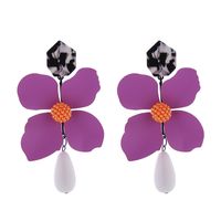 1 Pair Elegant Sweet Water Droplets Flower Stoving Varnish Inlay Alloy Artificial Pearls Shell Gold Plated Drop Earrings sku image 4
