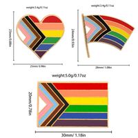 Style Simple Drapeau National Arc-en-ciel Forme De Cœur Métal Unisexe Broches main image 2