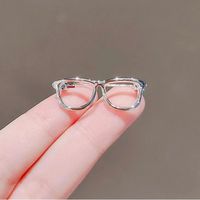 Simple Style Glasses Metal Plating Women's Brooches sku image 1
