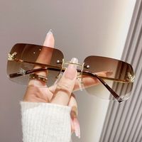 Elegant Simple Style Gradient Color Butterfly Pc Square Diamond Frameless Women's Sunglasses sku image 7