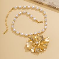 Wholesale Jewelry Elegant Glam Flower CCB Artificial Pearl Iron Beaded Plating Necklace main image 3