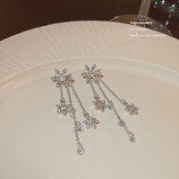 1 Paar Einfacher Stil Schneeflocke Überzug Inlay Legierung Künstlicher Diamant Tropfenohrringe main image 3