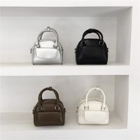 Women's Small Pu Leather Solid Color Ethnic Style Classic Style Shell Zipper Handbag main image 1