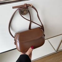 Women's Medium Pu Leather Color Block Vintage Style Classic Style Shell Magnetic Buckle Shoulder Bag sku image 5