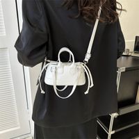 Women's Medium Pu Leather Solid Color Streetwear Square String Shoulder Bag main image 3