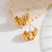 1 Pair Vintage Style Classic Style C Shape U Shape Water Plating Hollow Out Copper 18k Gold Plated Earrings main image 5