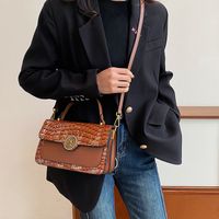 Women's Pu Leather Crocodile Vintage Style Classic Style Sewing Thread Metal Button Square Flip Cover Shoulder Bag sku image 2