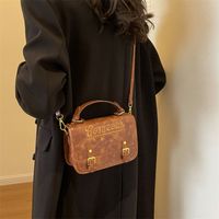Women's Pu Leather Solid Color Classic Style Sewing Thread Square Flip Cover Shoulder Bag main image 2