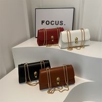 Women's Pu Leather Solid Color Vintage Style Classic Style Square Flip Cover Shoulder Bag main image 6
