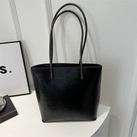 Women's Pu Leather Solid Color Vintage Style Classic Style Square Zipper Underarm Bag main image 2