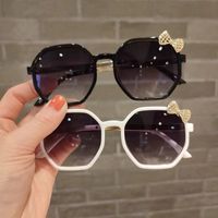 Cute Bow Knot Pc Oval Frame Clips Women's Sunglasses main image 1