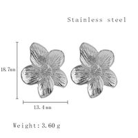 1 Pair Lady Flower Plating Stainless Steel Titanium Steel 18k Gold Plated Ear Studs main image 3