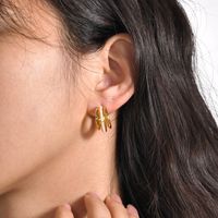 1 Pair Retro C Shape Plating Inlay Brass Artificial Pearls Gold Plated Ear Studs main image 4