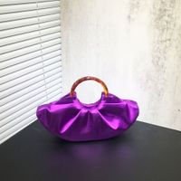 Women's Satin Solid Color Vintage Style Classic Style Square Magnetic Buckle Cloud Shape Bag sku image 3