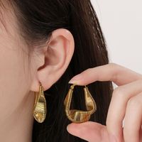 1 Pair Simple Style Geometric Irregular Titanium Steel 18K Gold Plated Hoop Earrings main image 10