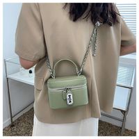Women's Medium Pu Leather Solid Color Classic Style Square Zipper Shoulder Bag main image 5
