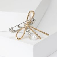 Elegant Glam Bogenknoten Legierung Überzug Inlay Künstliche Perlen Strasssteine Frau Broschen main image 5