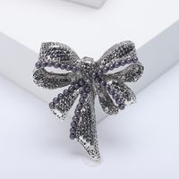 Sweet Bow Knot Alloy Women's Brooches sku image 3
