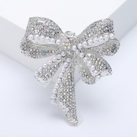 Sweet Bow Knot Alloy Women's Brooches main image 3