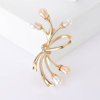 Elegant Simple Style Bow Knot Alloy Plating Inlay Artificial Pearls Rhinestones Women's Brooches main image 4