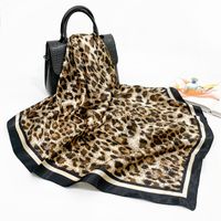 Unisexo Elegante Leopardo Poliéster Pañuelo De Seda sku image 1