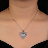 201 Stainless Steel Zircon Classic Style Polishing Plating Inlay Devil's Eye Heart Shape Pendant Necklace main image 3