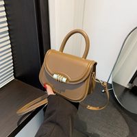 Women's Pu Leather Solid Color Elegant Semicircle Flip Cover Handbag main image 7