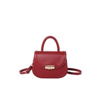 Women's Pu Leather Solid Color Elegant Semicircle Flip Cover Handbag sku image 5