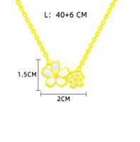 Vintage Style Flower Petal Titanium Steel Plating 18k Gold Plated Pendant Necklace main image 2