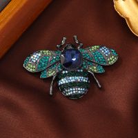 Elegant Glam Retro Bee Alloy Plating Inlay Rhinestones Women's Brooches main image 1