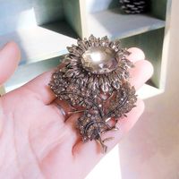 Glam Retro Shiny Sunflower Alloy Plating Inlay Artificial Crystal Rhinestones Unisex Brooches main image 2