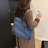 Women's Medium Denim Color Block Classic Style Zipper Shoulder Bag main image 4